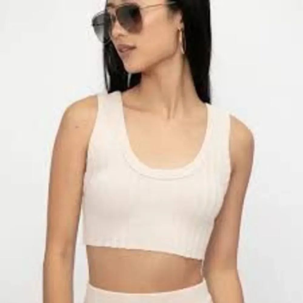 Cotton Citizen Size L Capri Crop Tank Top White Ribbed Minimalist Clean Girl NEW